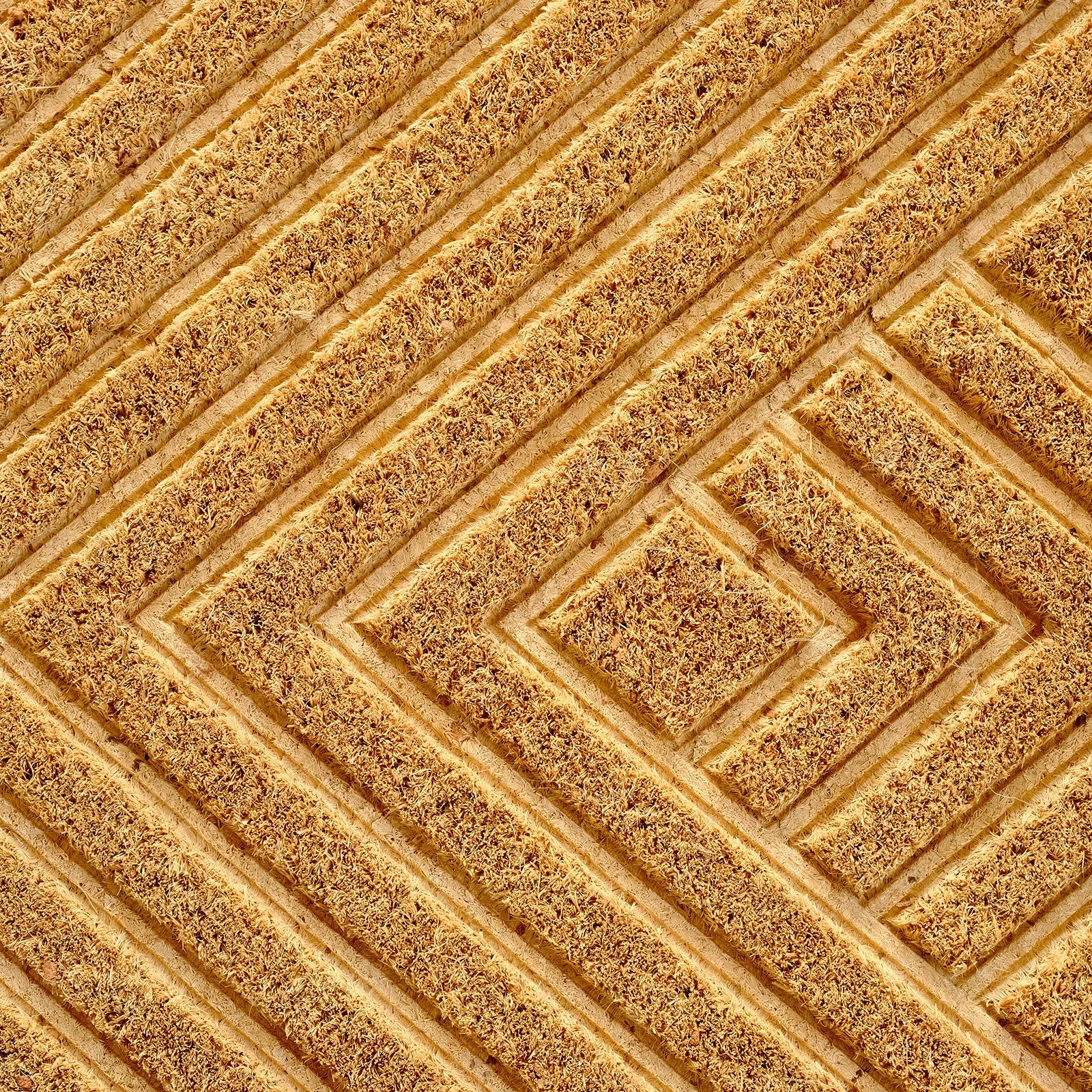 Embossed Diamond Coir Outdoor Door Mat 40 x 60cm Dirt Trapper