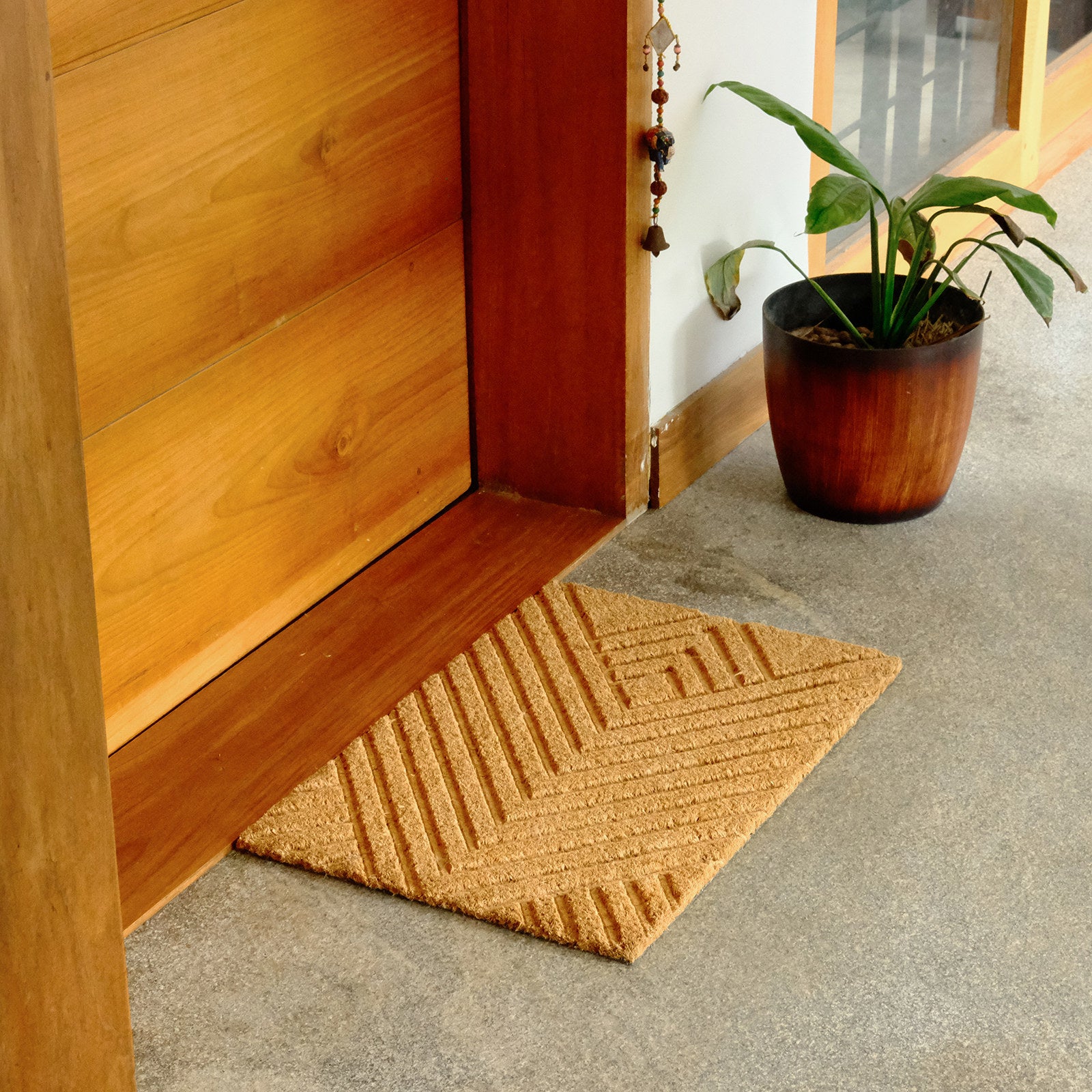 Embossed Diamond Coir Outdoor Door Mat 40 x 60cm Dirt Trapper
