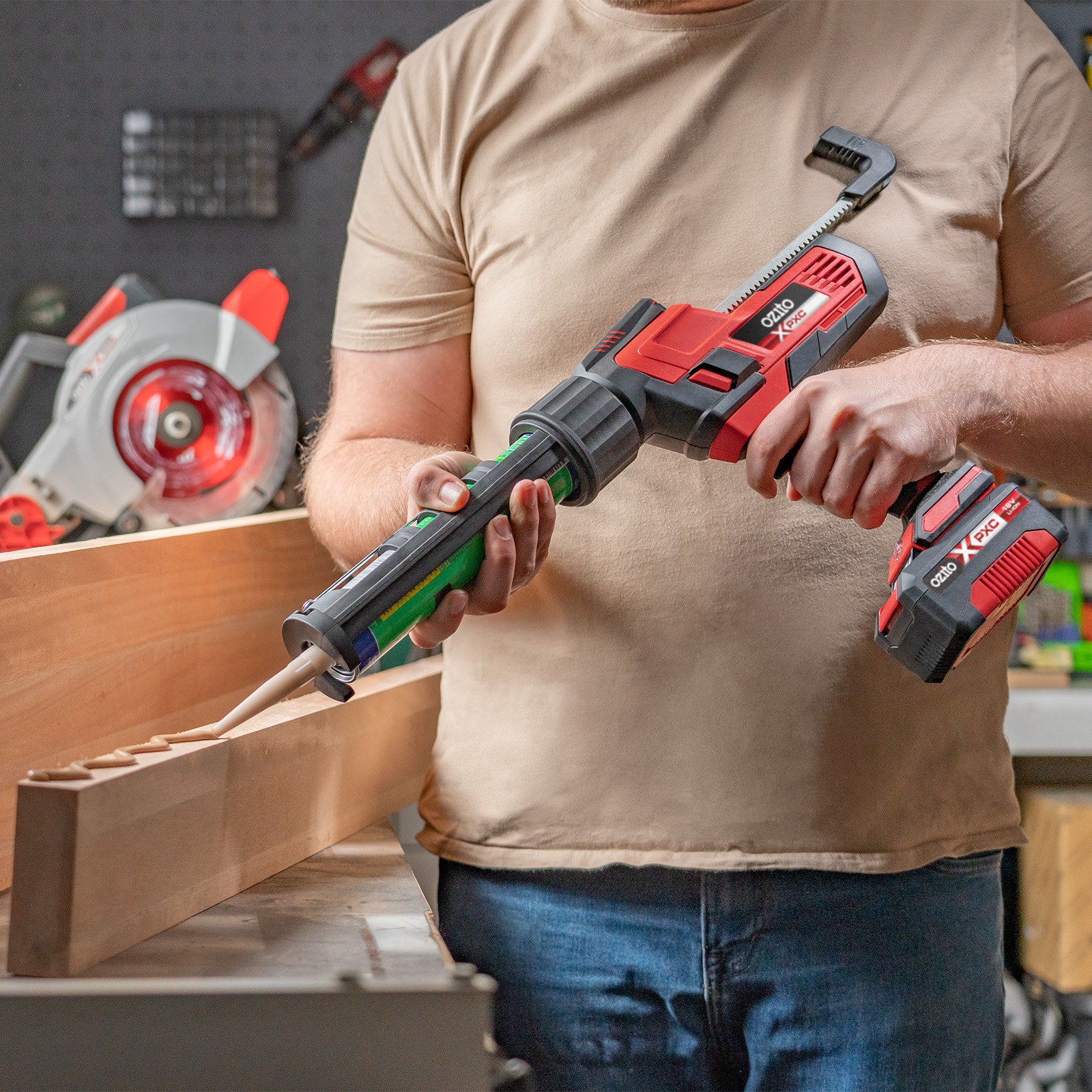 Ozito PXC 18V 310ml Caulking Gun - Skin Only PXCGS-018