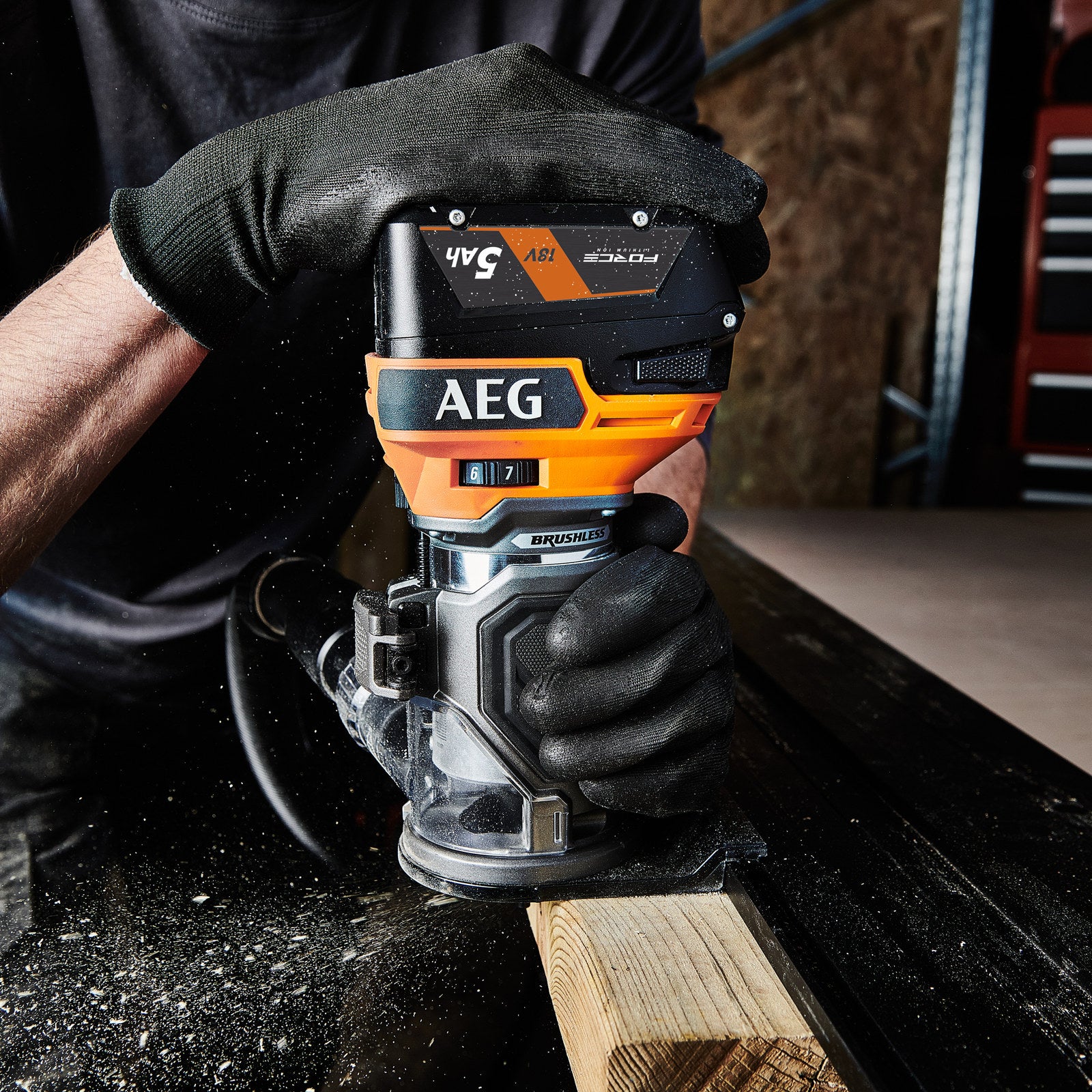 AEG 18V Brushless 1/4" Trim Router A18TRBL20 - Skin Only, Cordless
