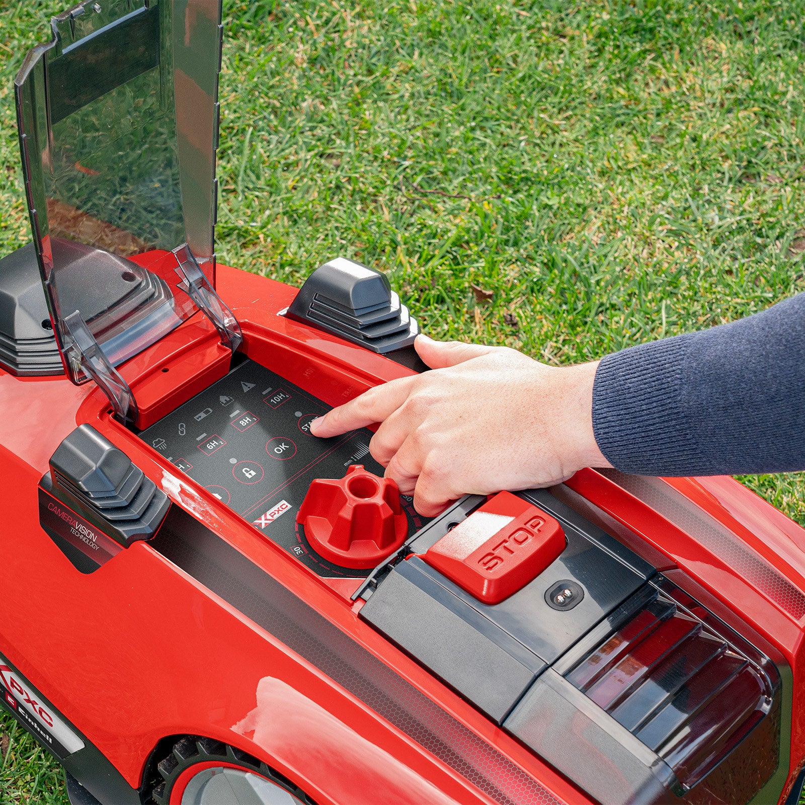 Ozito PXC 18V Brushless Freelexo CAM Robot Lawn Mower 4.0Ah Kit PXRLMK-500