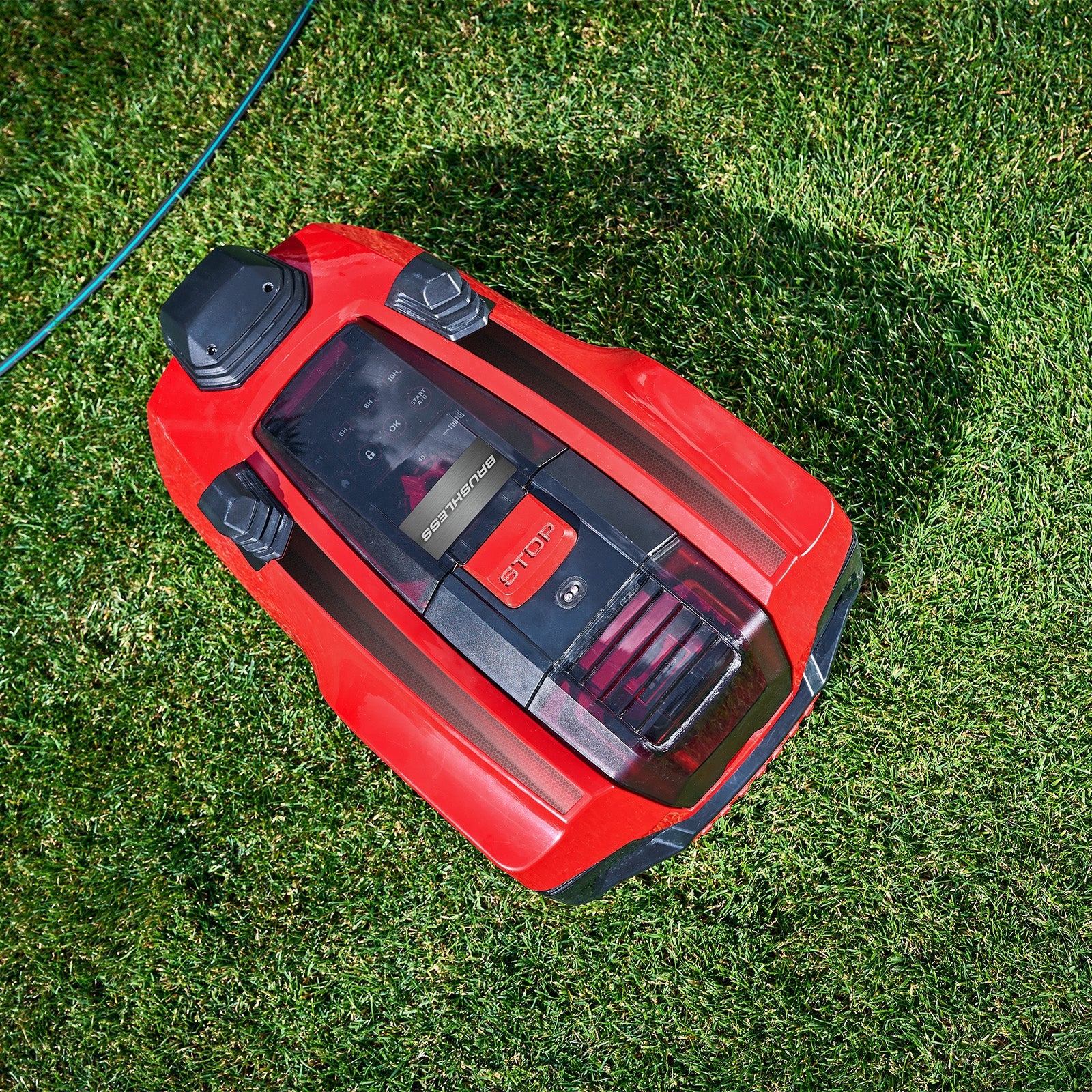 Ozito PXC 18V Brushless Freelexo CAM Robot Lawn Mower 4.0Ah Kit PXRLMK-500