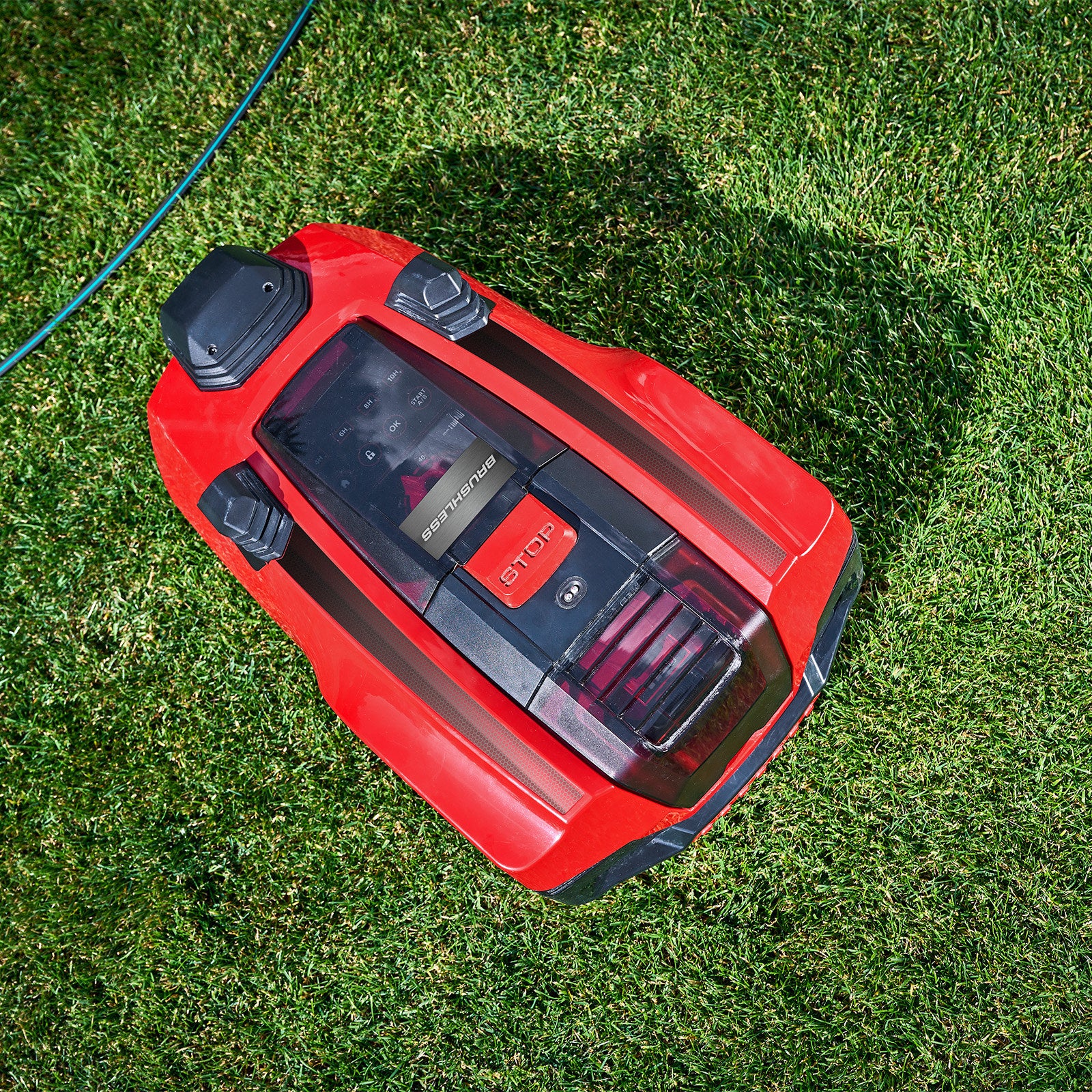 Ozito PXC 18V Brushless Freelexo CAM Robot Lawn Mower 4.0Ah Kit PXRLMK-500
