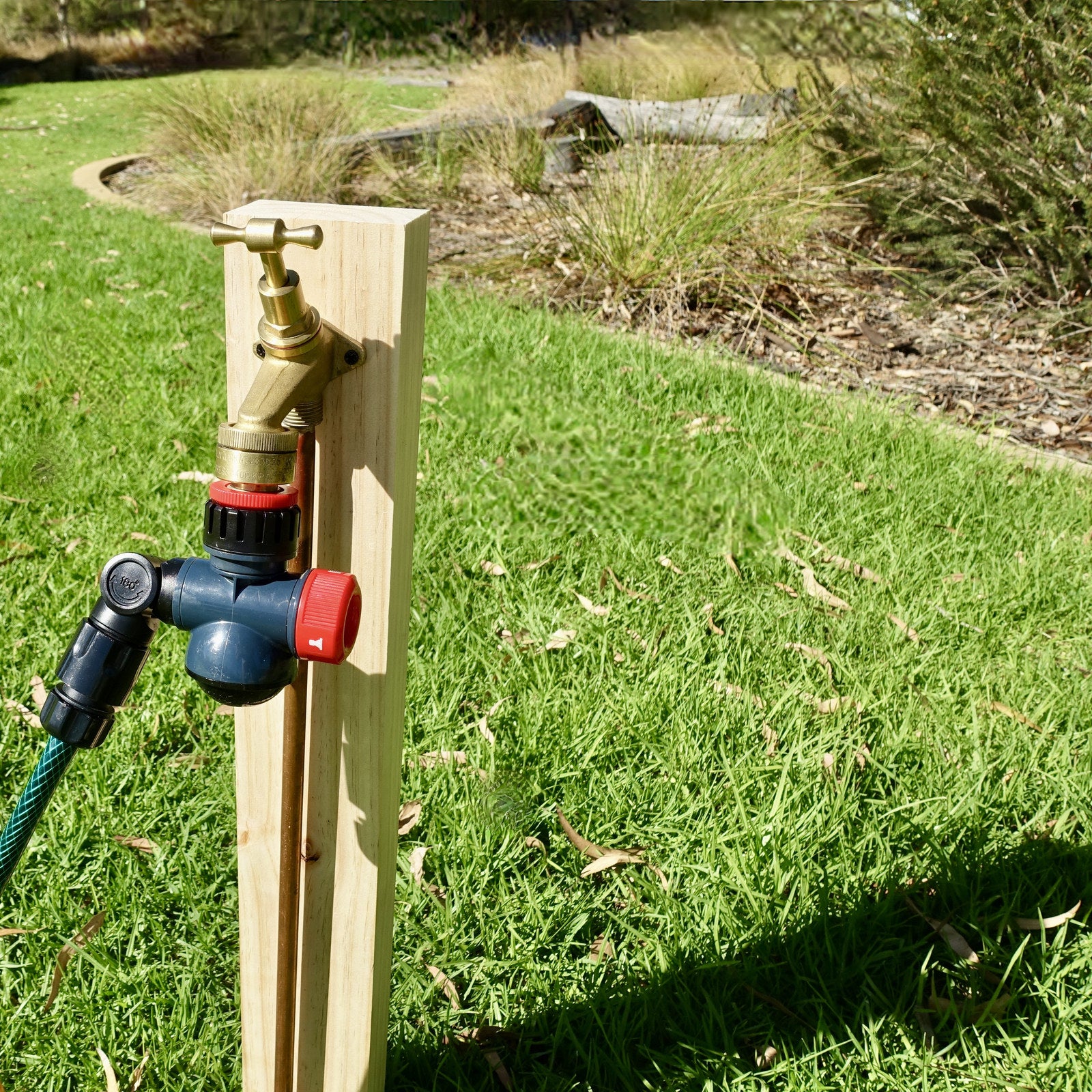 Bondall Bluhen 3 In 1 Mounted Tap Watering Hub