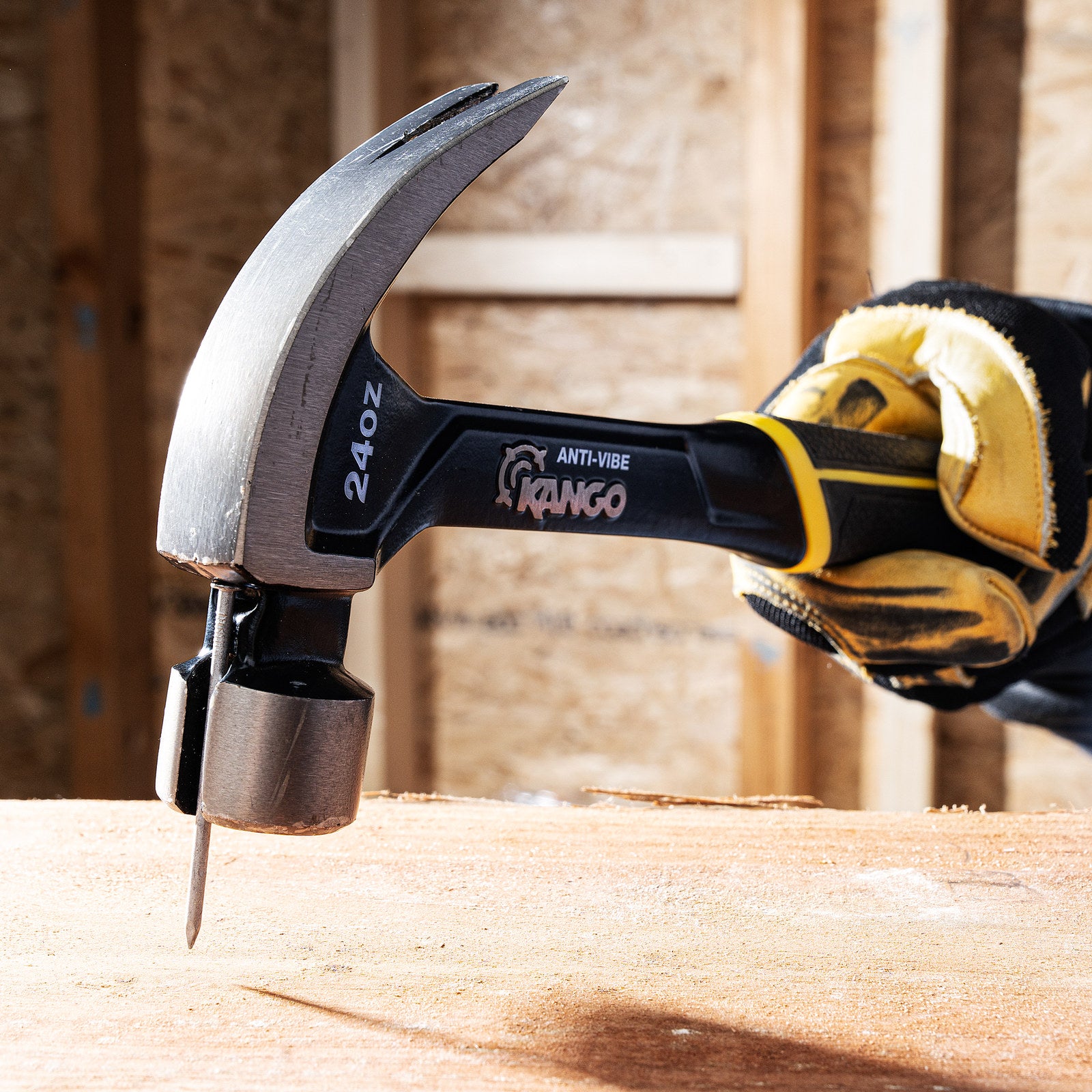Kango 24oz Anti-Vibe Steel Claw Hammer, Fixed Head