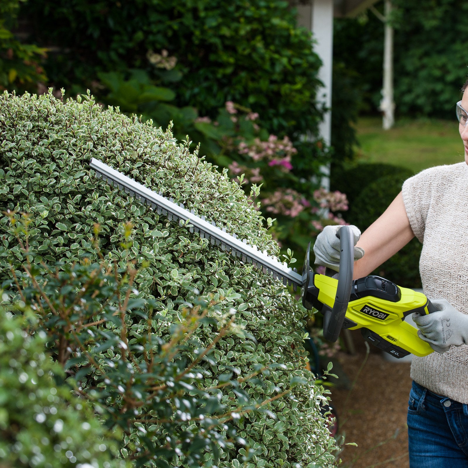 Ryobi 18V ONE+ 45cm Hedge Trimmer Kit R18HTR52 with 2.0Ah Battery & Charger