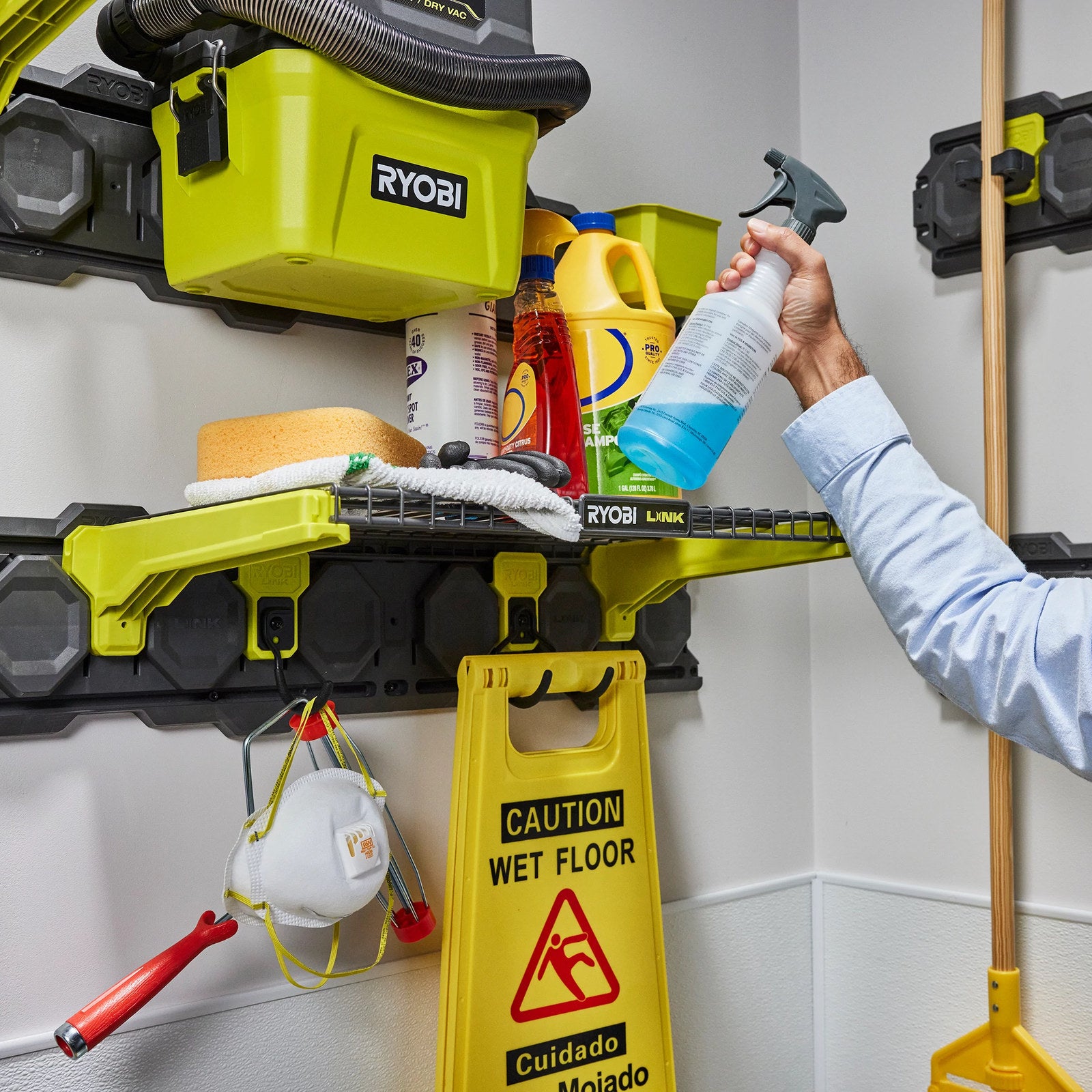 Ryobi LINK 2-In-1 Bracket for Long Material Storage on LINK Wall Rails