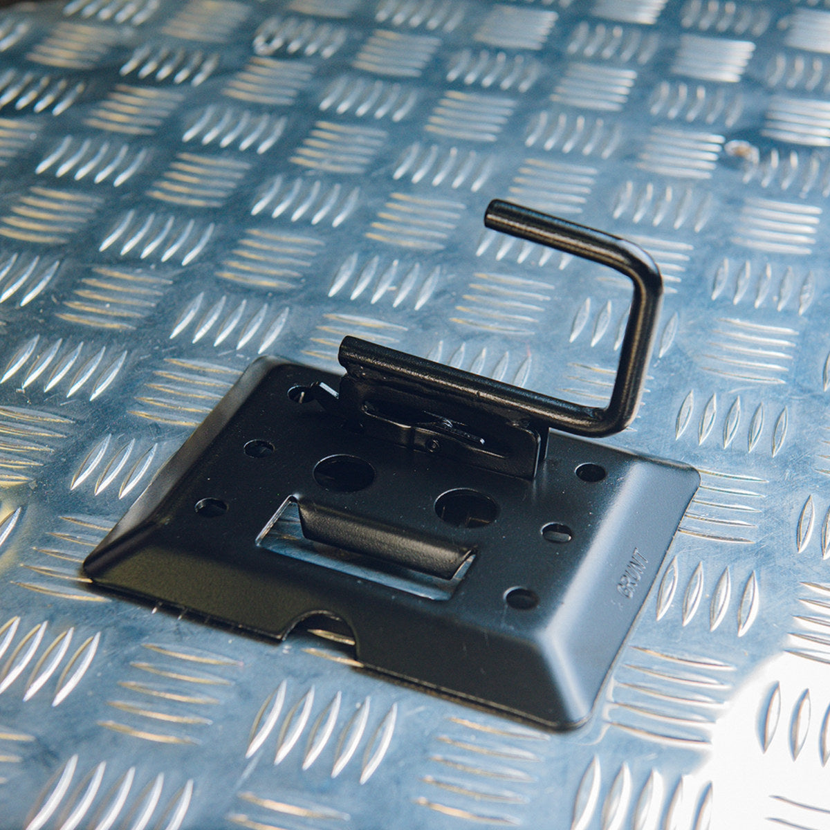 Grunt E Track Fitting W J Hook - Black - 110mm x 13mm x 100mm - 180kg Capacity - SuperSaverAU - view 5