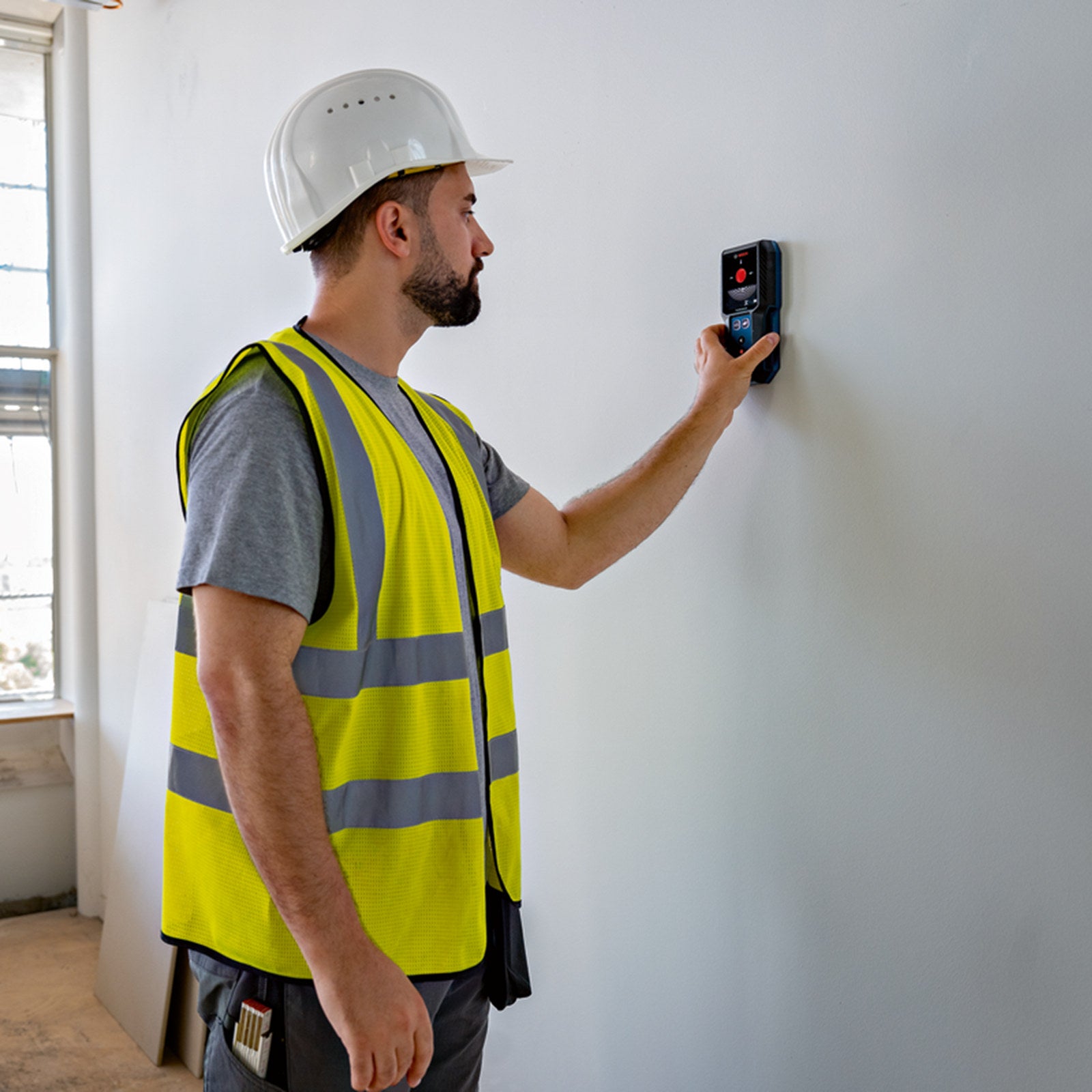 Bosch Professional GMS 120-27 Cordless Detector, IP54 Metal & Live Wire Wall Scanner
