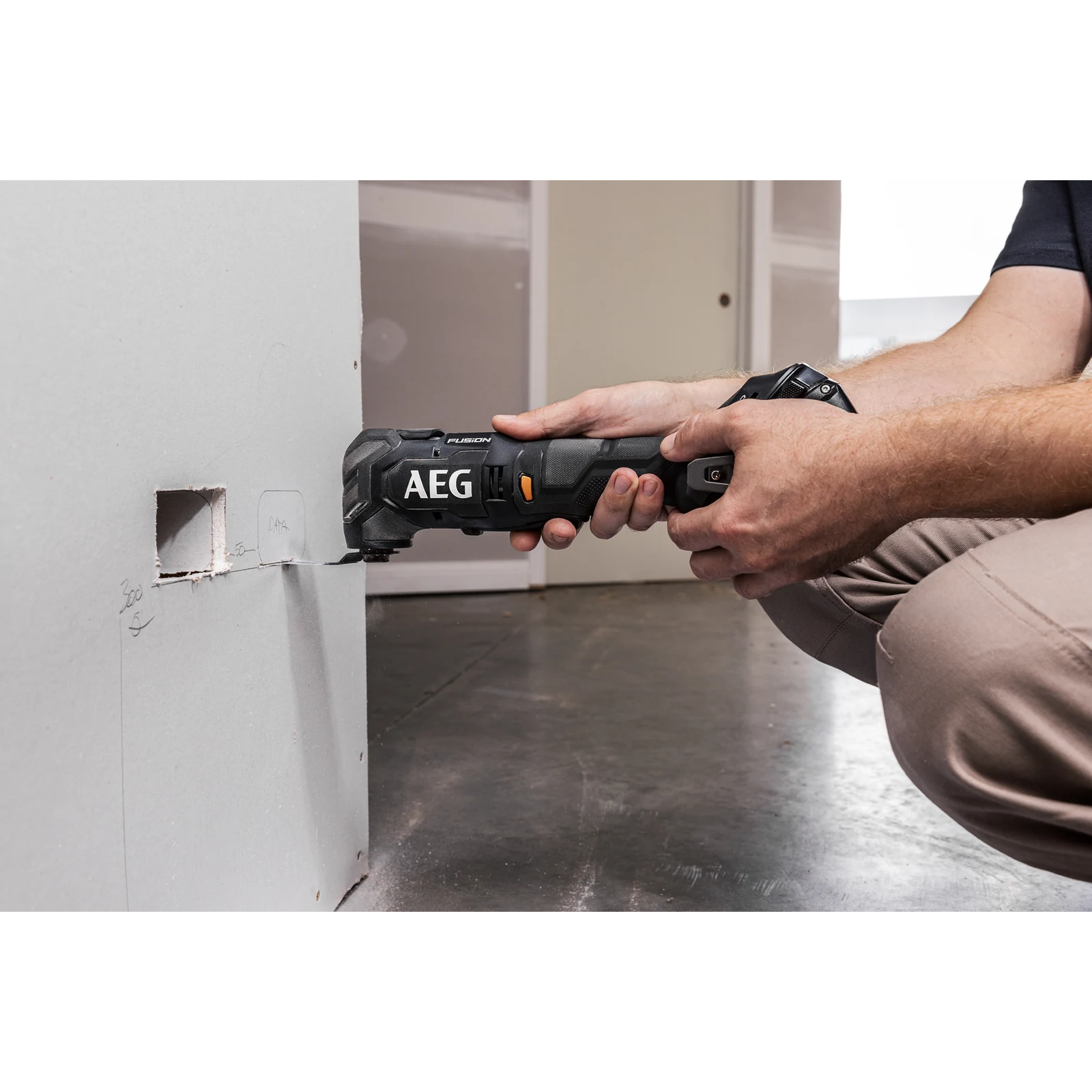AEG 18V FUSION Multi Function Tool A18FMT20, Brushless, Skin Only