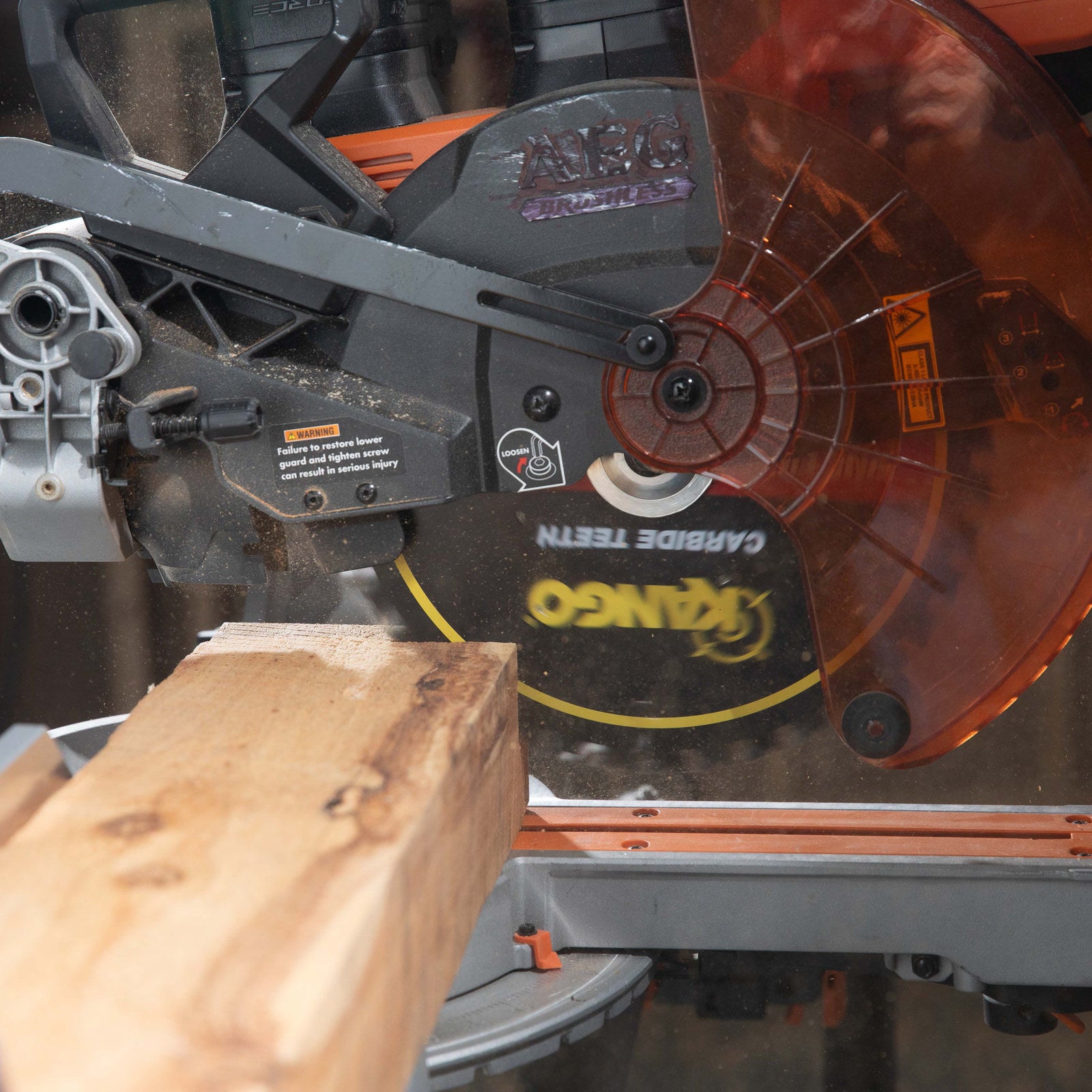 Kango 305mm 60T Wood Mitre Saw Blade - Fine Cross Cuts in Timber, Plywood, MDF & Merbau