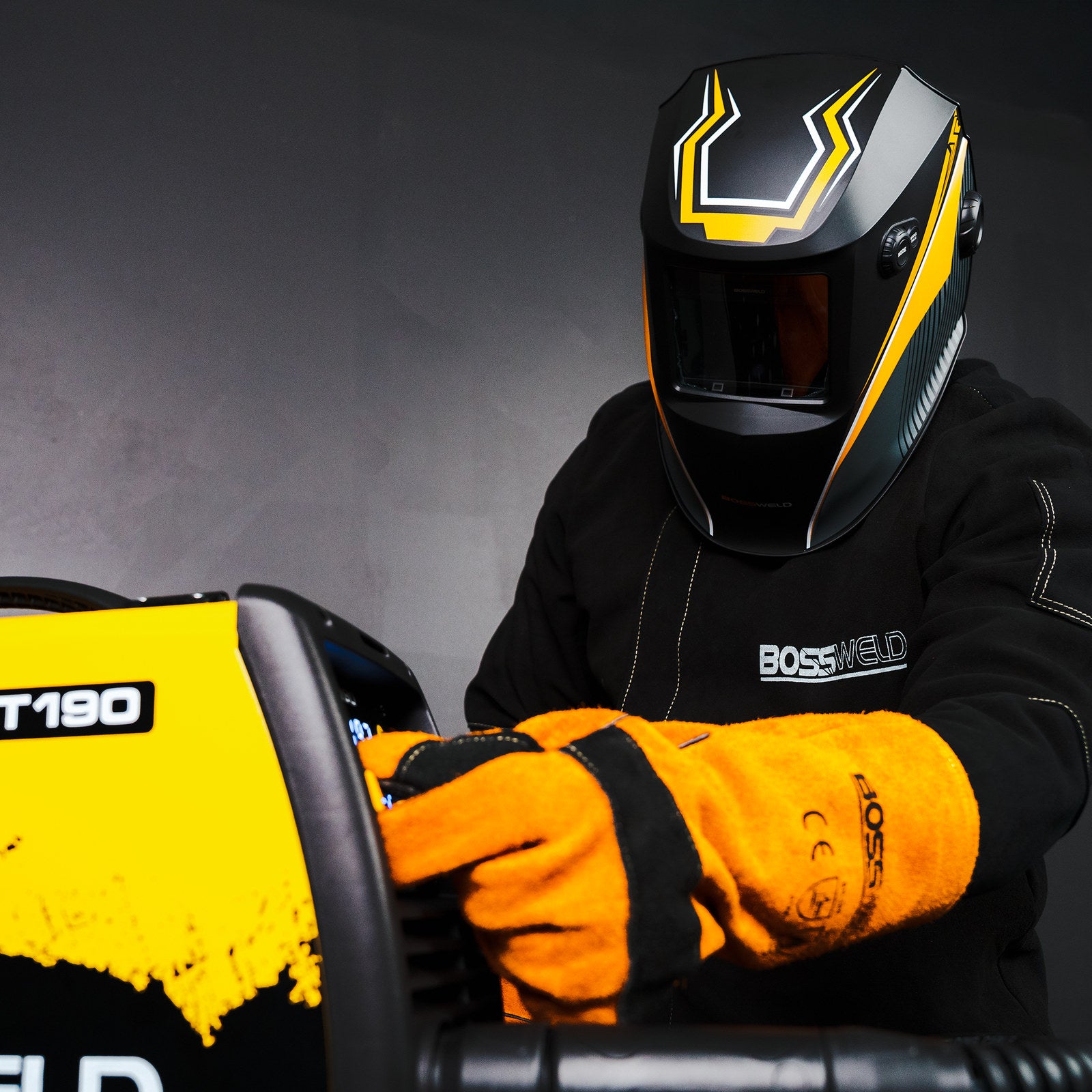 Bossweld VX-3 Flare Auto Darkening Welding Helmet, Variable Shade 4-8/9-13, 100 x 60mm Lens
