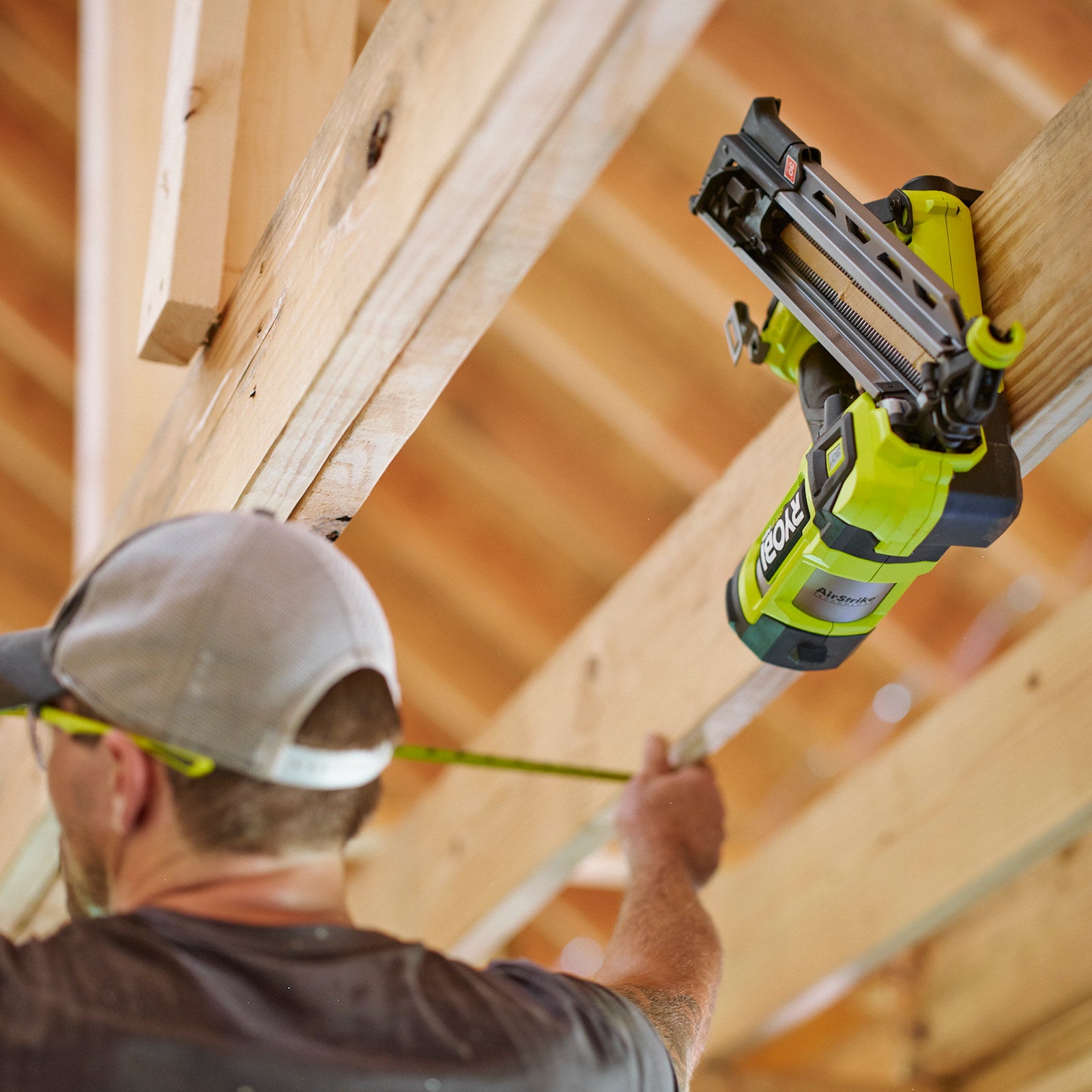 Ryobi 18V ONE+ HP Brushless 30-34° Framing Nailer 4Ah Kit, Cordless, RFN1830X14