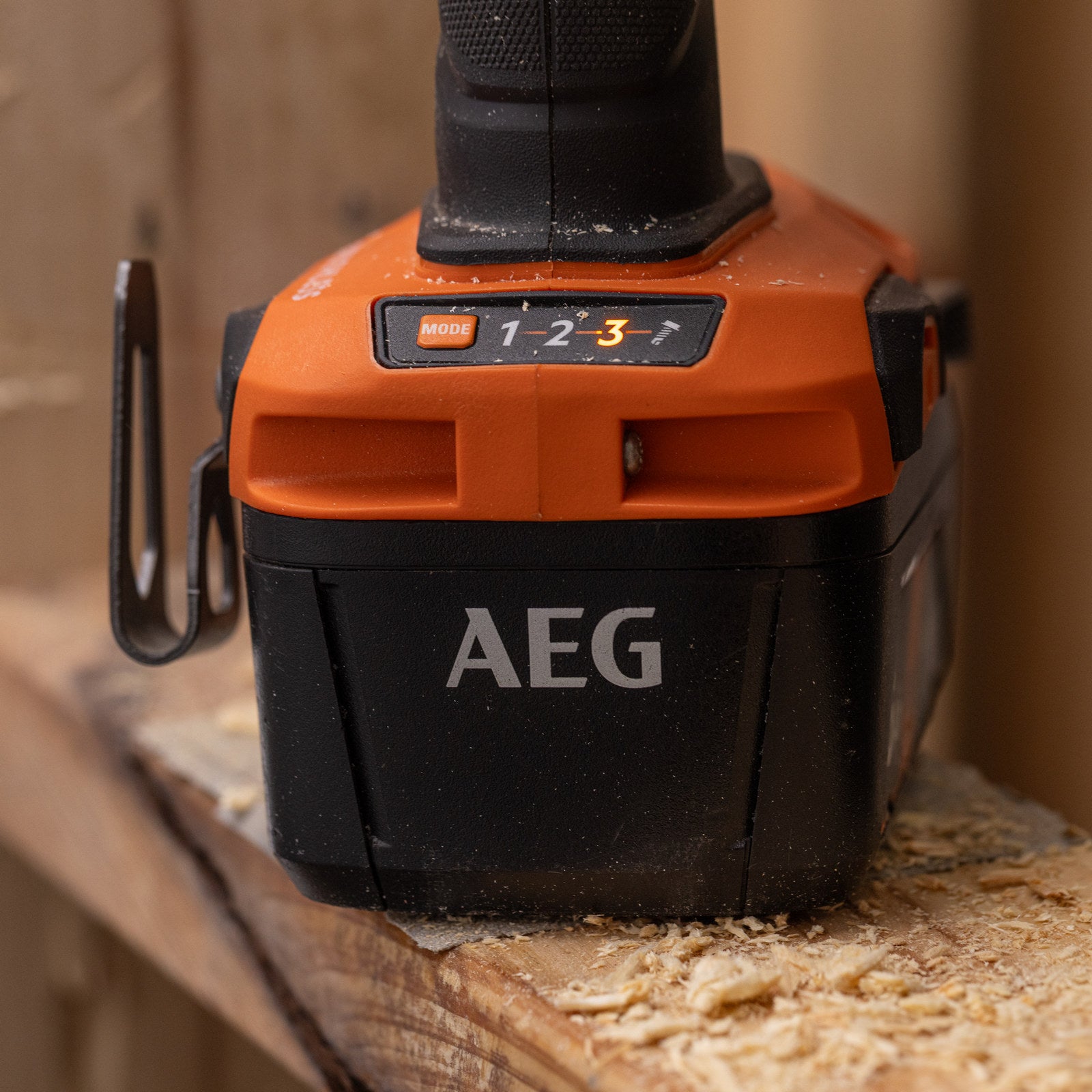 AEG 18V Fusion Stealth Cordless Impact Driver 4Ah Kit A18FSID41 - Brushless