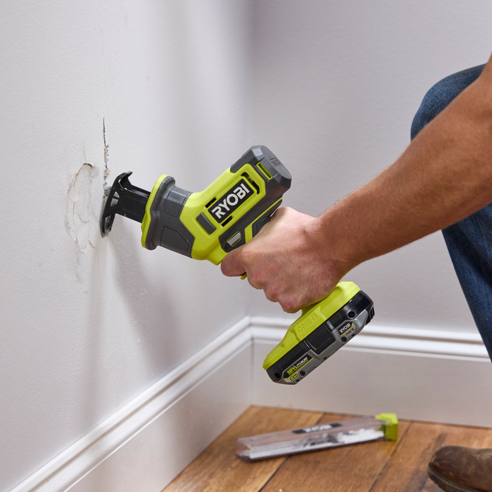 Ryobi 18V ONE+ One-Handed Reciprocating Saw RCRS18 - Tool Only