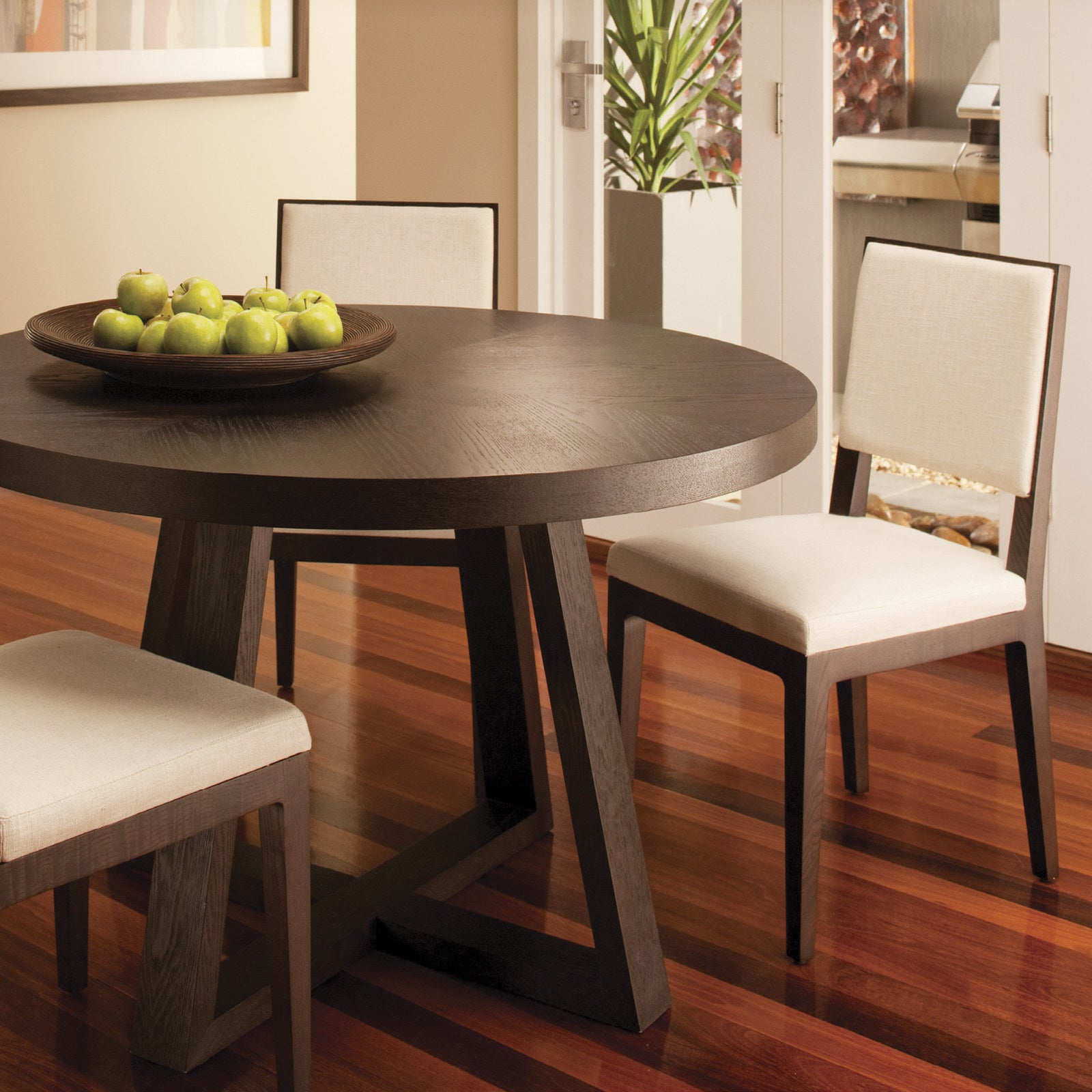 Cabot's Tint Base Gloss Water Based Stain & Varnish 1L - Interior & Exterior, Tintable