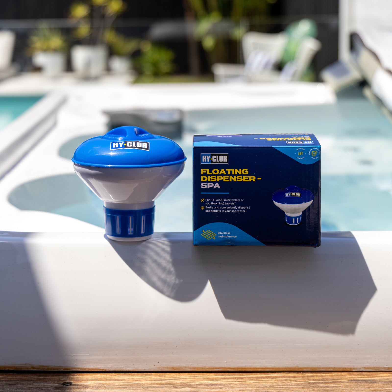 Hy-Clor Spa Floating Dispenser Chemical & UV Resistant Blue/White