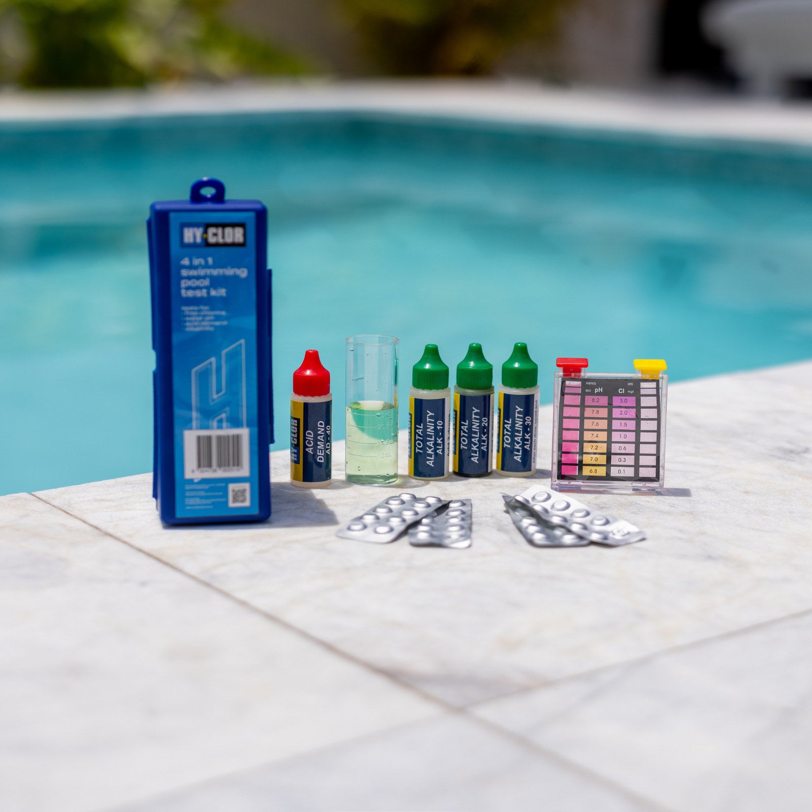 Hy-Clor 4 In 1 Pool Test Kit Tests Chlorine, pH, Acid Demand & Alkalinity Blue