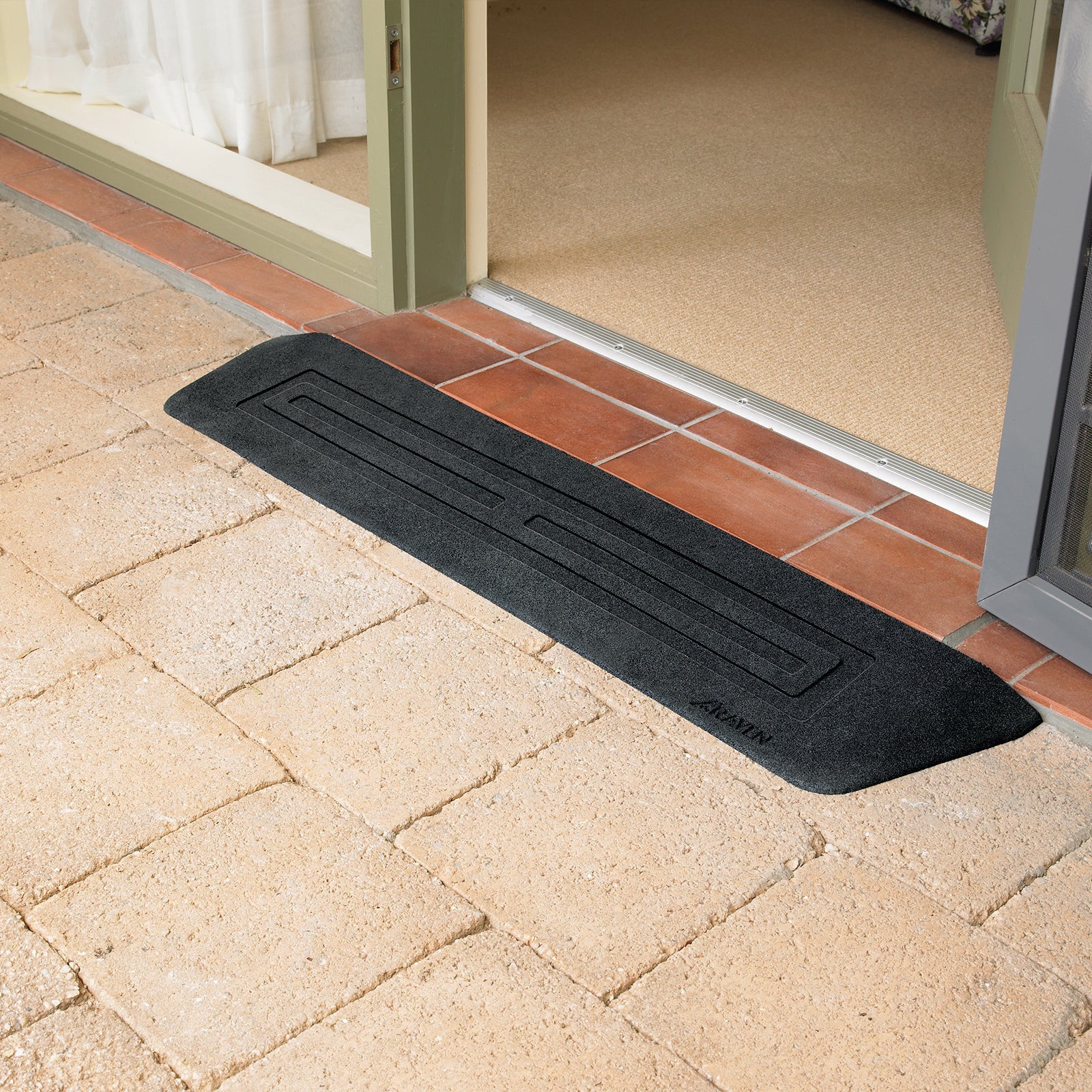 Raven 1010mm Threshold Ramp TR025, Non-Slip Recycled Rubber, Indoor/Outdoor, Black