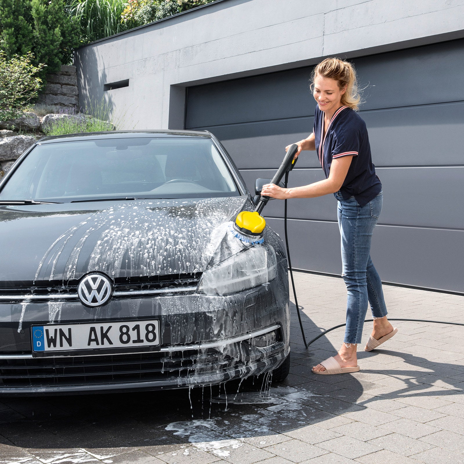 Karcher Rotary Wash Brush 153mm, Suits All Karcher Electric Pressure Washers