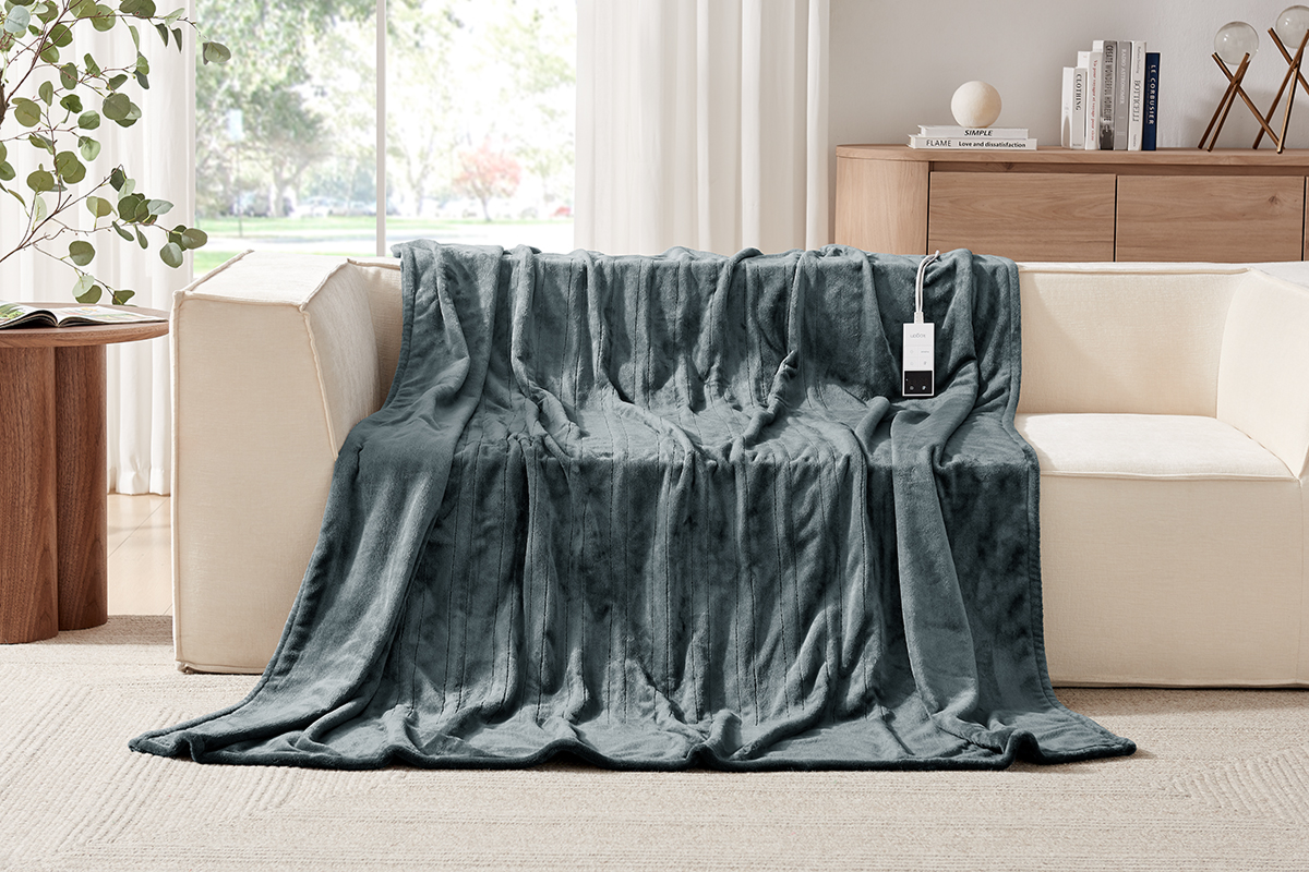 Kogan Washable Electric Heated Throw Blanket (Charcoal, 160 x 130cm)