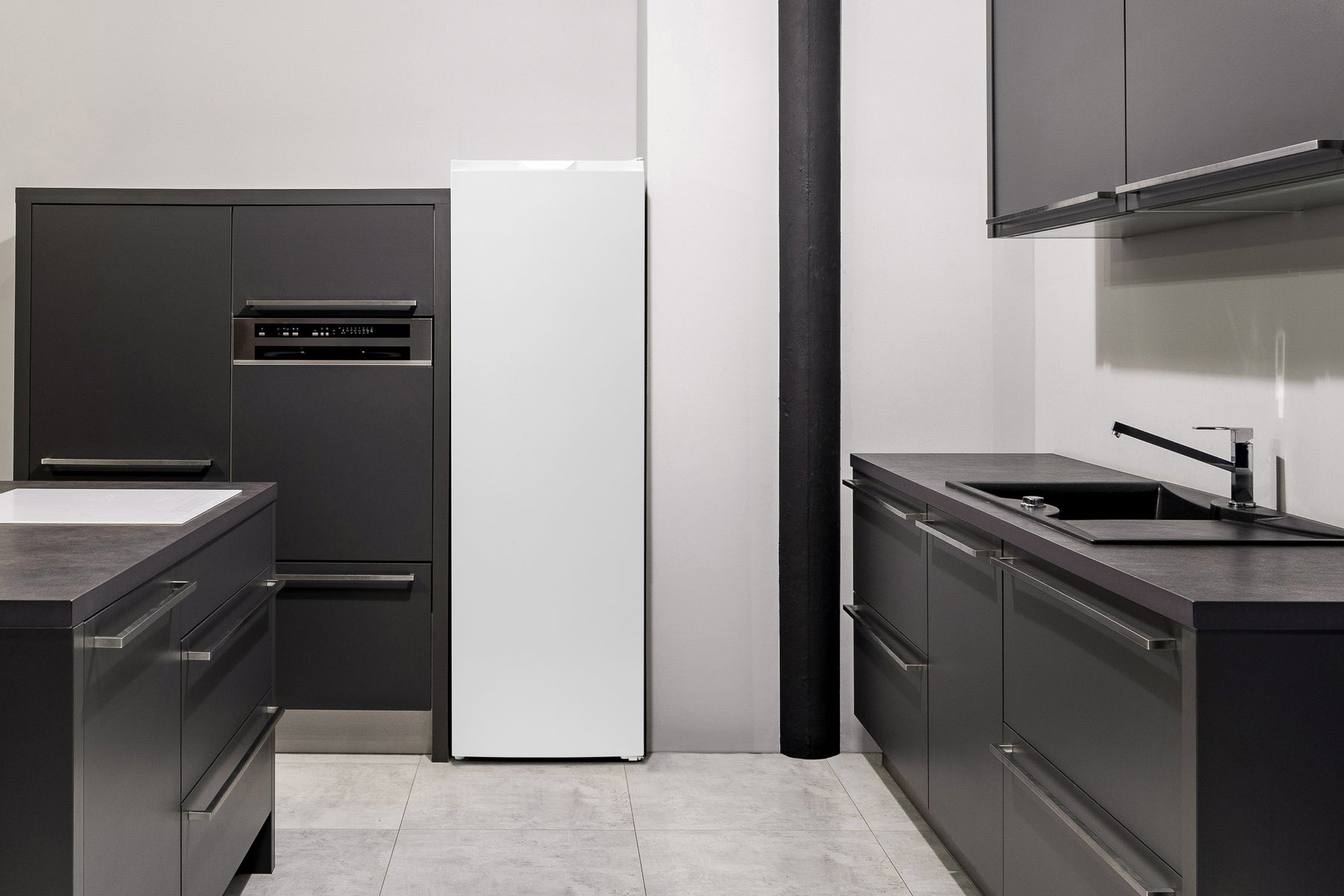 Kogan 204L Upright Frost Free Freezer (White)