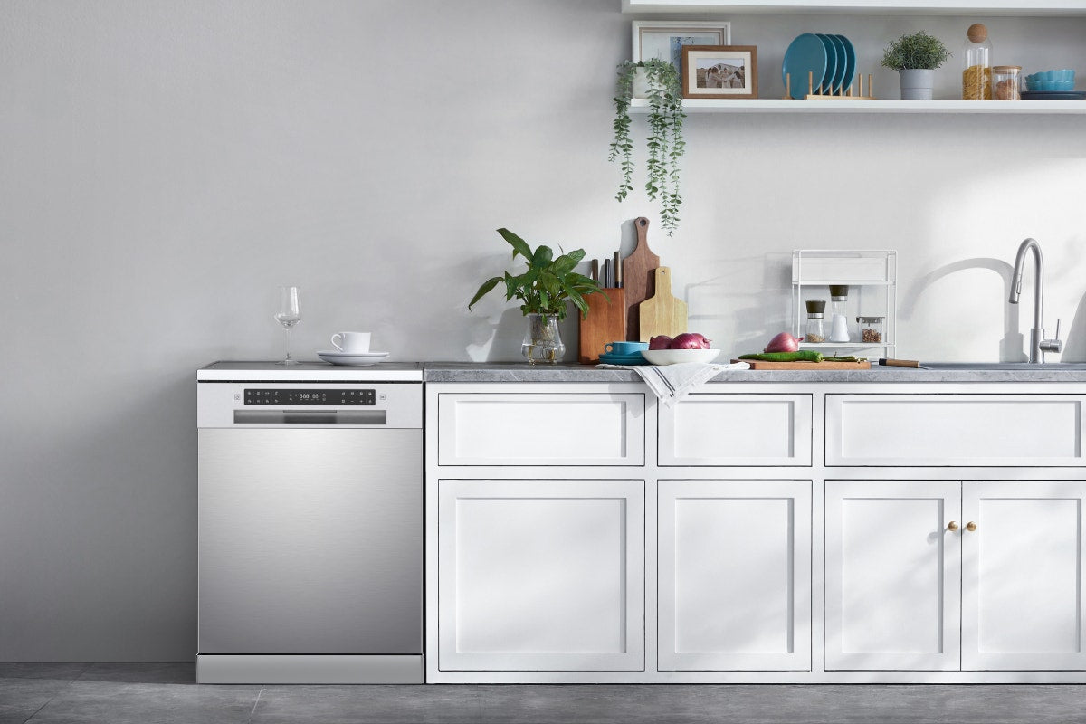 Kogan 60cm Freestanding Dishwasher (15 Place, Stainless Steel)