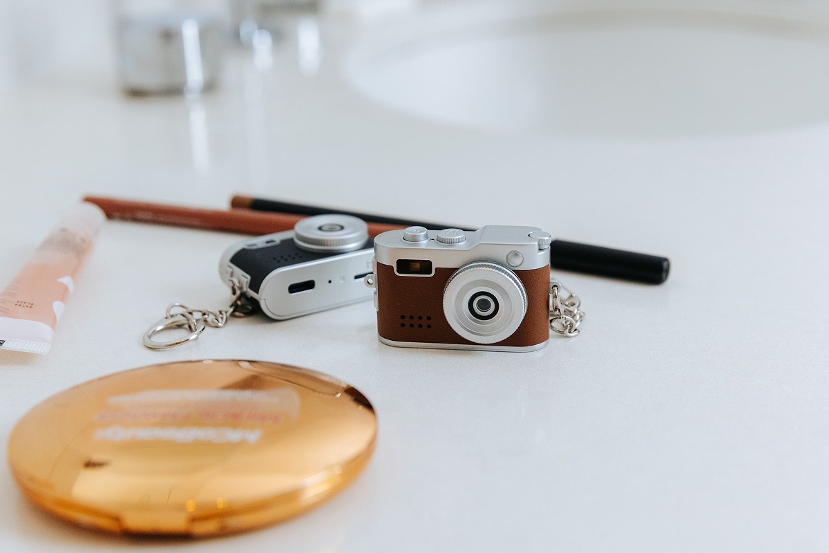 Kogan Mini Keychain Digital Camera (Black)