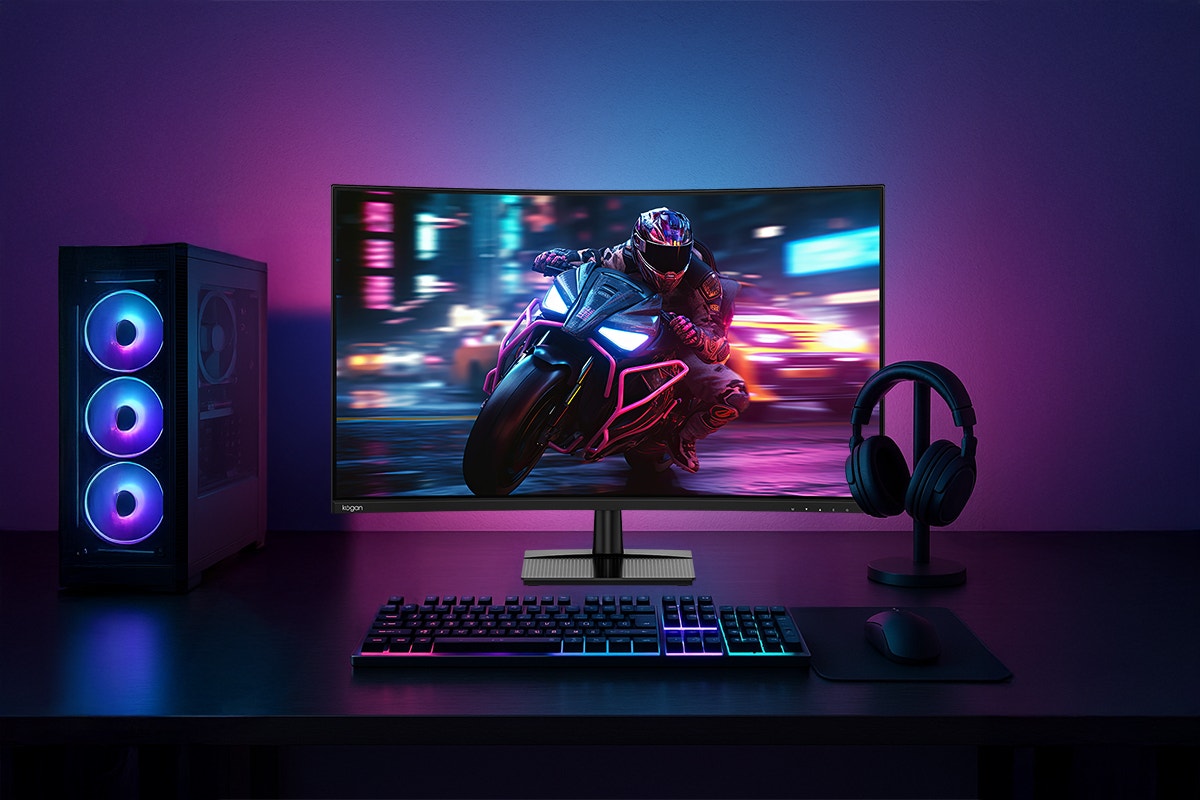 Kogan 32" Curved Full HD 240Hz 1ms FreeSync Gaming Monitor (1920 x 1080)