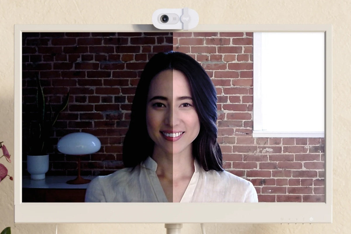 Logitech Brio 100 Webcam (Off White)