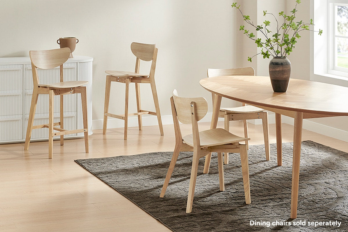 Matt Blatt Set of 2 Larsen Wooden Barstools (Natural)