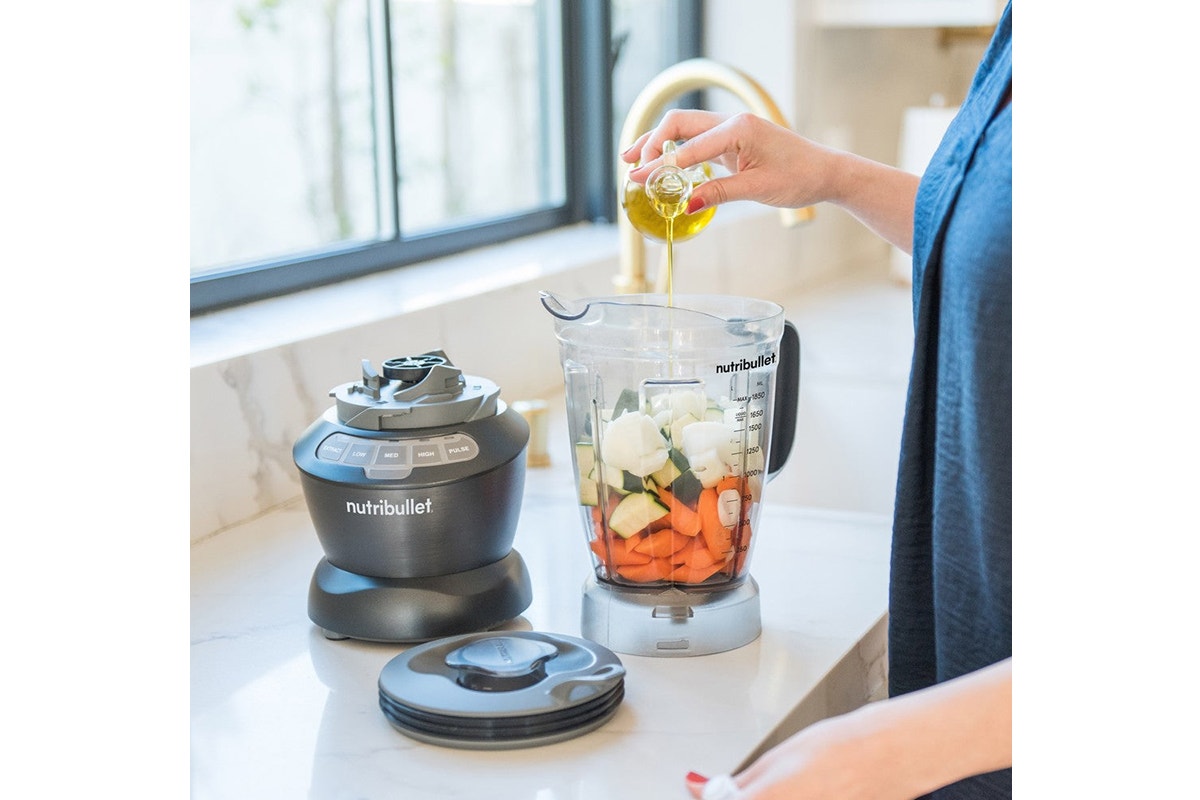 NutriBullet 1200W Blender Combo Nutrient Extractor