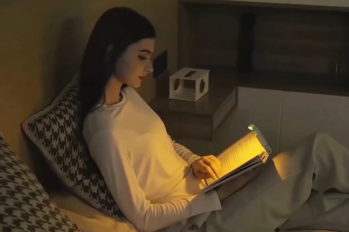 LED Adjustable Book Light - SuperSaverAU - view 3