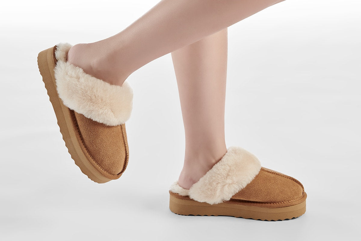 UGG Outback Premium Australian Sheepskin Platform Scuff Slides (Chestnut, Size 10M/11W US)