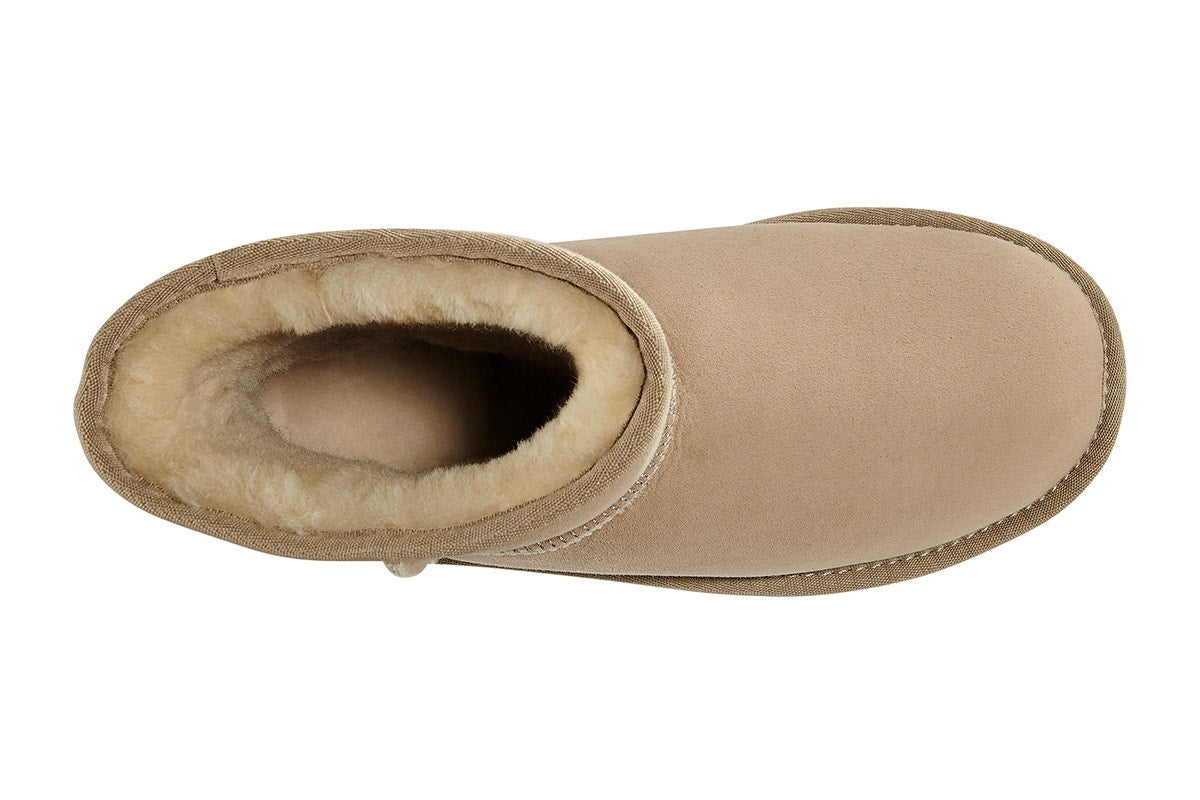 UGG Outback Premium Australian Sheepskin Short Classic Boot (Sand, Size 13M/14W US)