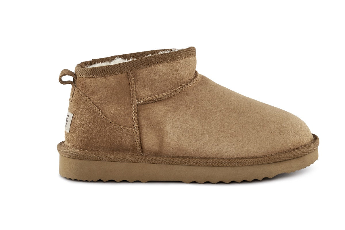 UGG Outback Premium Australian Sheepskin Ultra Mini Boot (Chestnut, Size 8M/9W US)