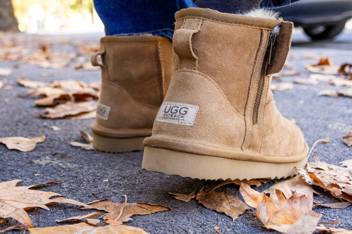 UGG Outback Premium Australian Sheepskin Zip Classic Boot (Chestnut, Size 13M/14W US)