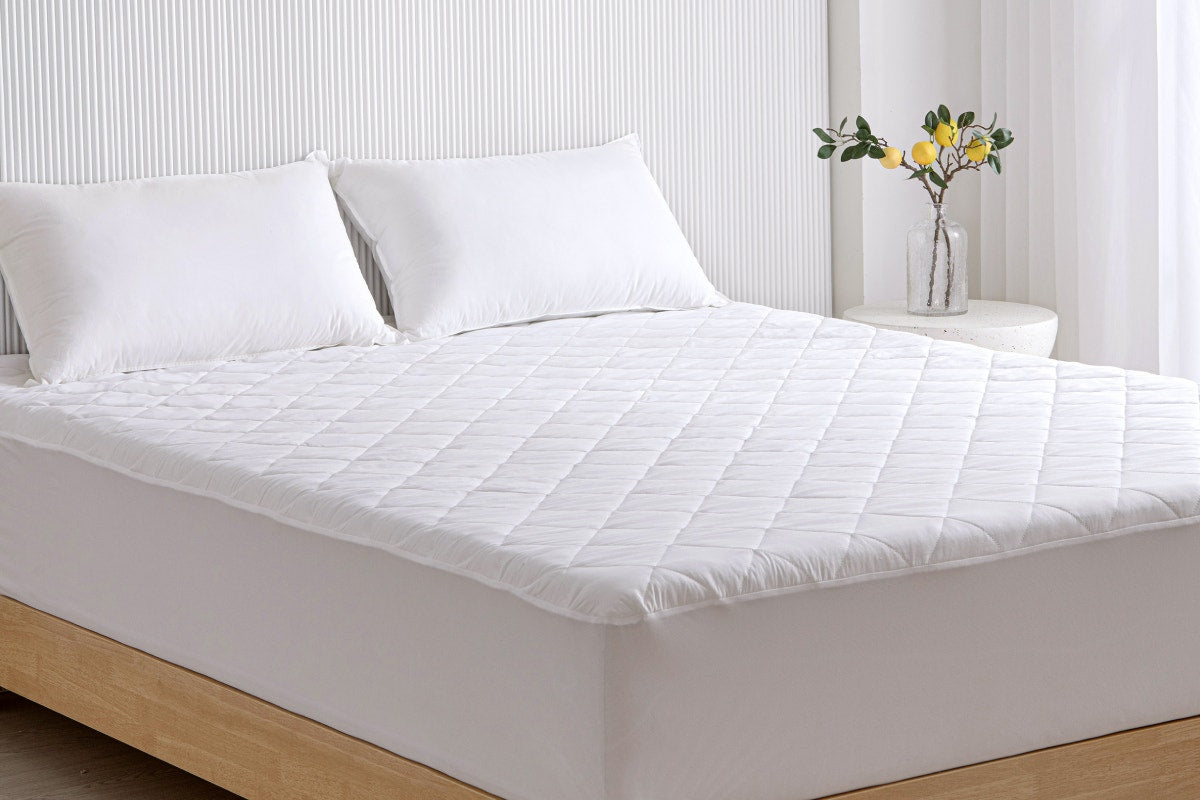Ovela Microfibre Mattress Protector (Single)