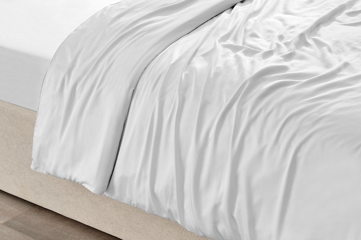 Ovela 100% Natural Bamboo Quilt Cover Set (White, Queen)