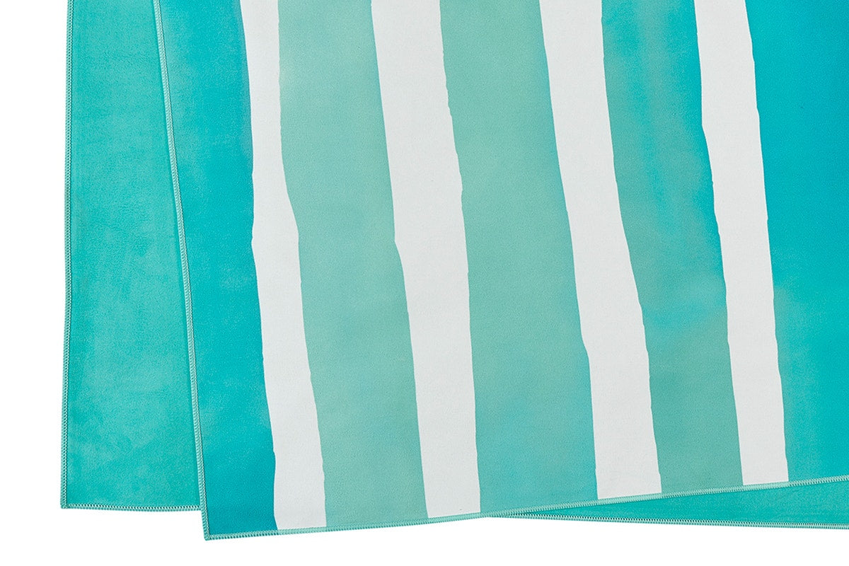 Ovela Sand Free Beach Towel (Mint Green)