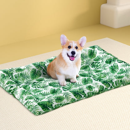 i.Pet Pet Cooling Mat 65cm x 100cm - Self-Cooling, Portable, Waterproof, Green