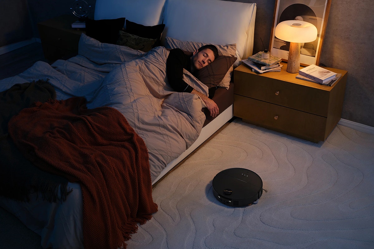 Roborock Saros 10 Vacuum Cleaner (Official Australian Model)