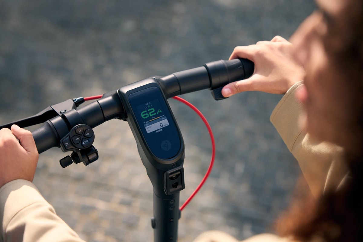 Segway-Ninebot Electric KickScooter F3