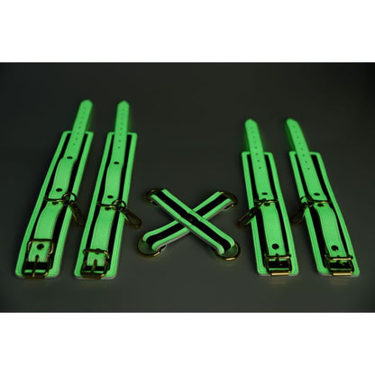 Master Series Kink In The Dark Glowing Hog Tie Set - Fluro Green