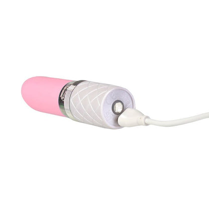 Pillow Talk Lusty - Discreet Lipstick Clitoral Vibrator, Pink