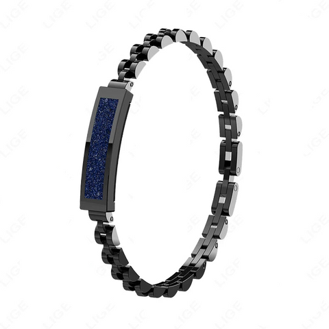 Black Smart Fitness Bracelet with Heart Rate SpO2 Sleep Tracking and IP68 Waterproof