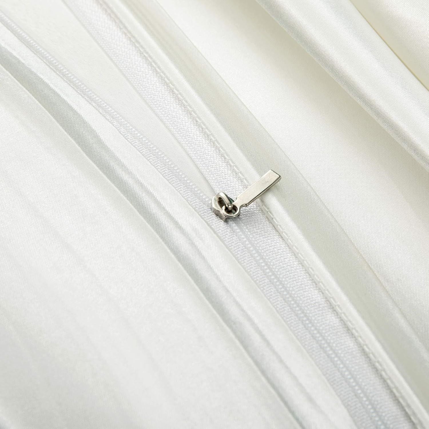 3 Piece Satin Quilt Cover Set with Pillowcases - White Double