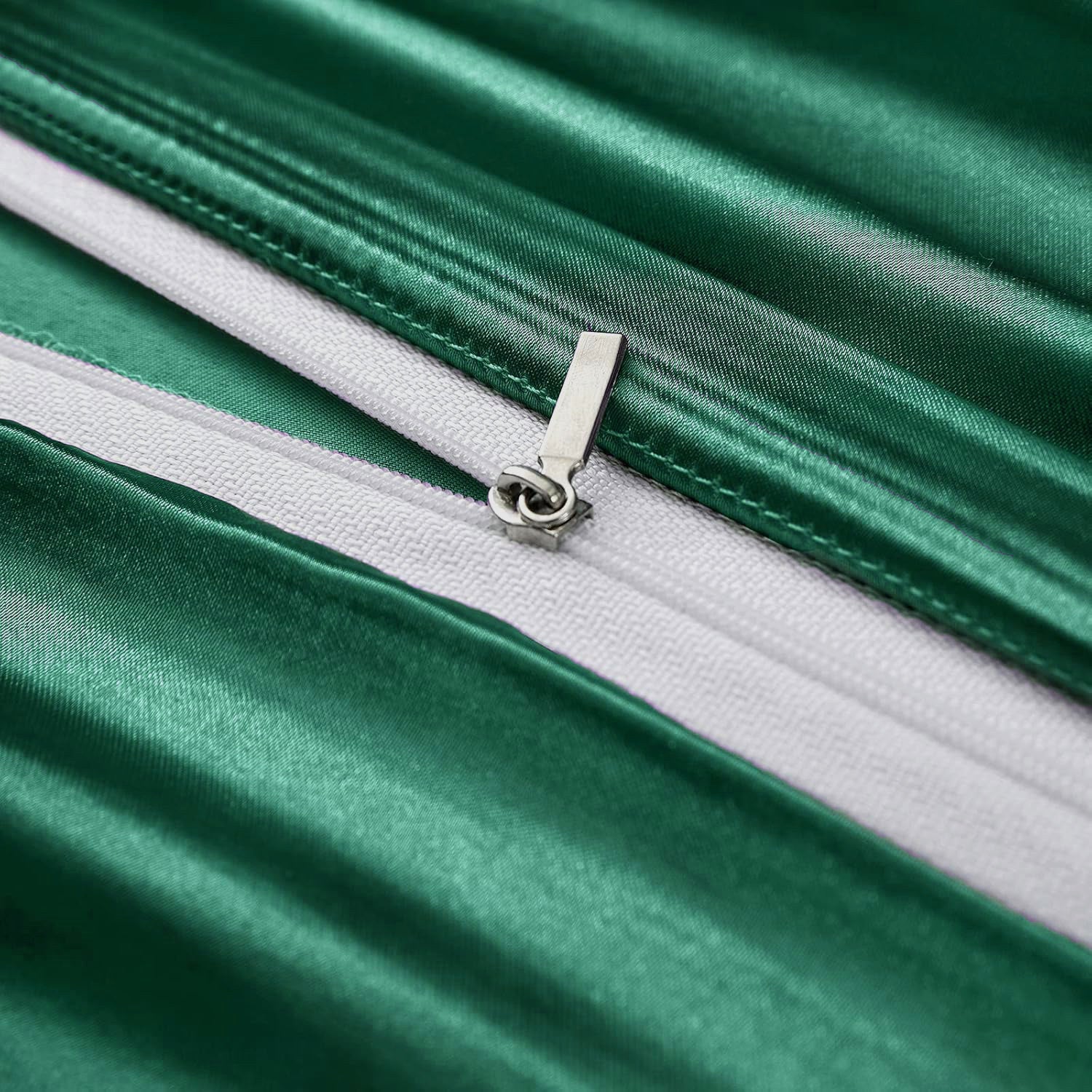 3 Piece Satin Quilt Cover Set with Pillowcases - Green Double