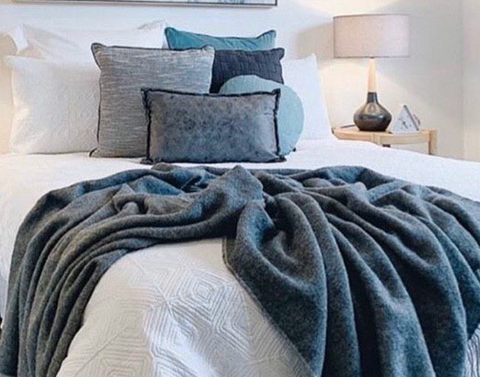 Chiswick Throw Blanket - 140x200cm Cashmere & Merino Wool Blend - Charcoal - SuperSaverAU - view 1