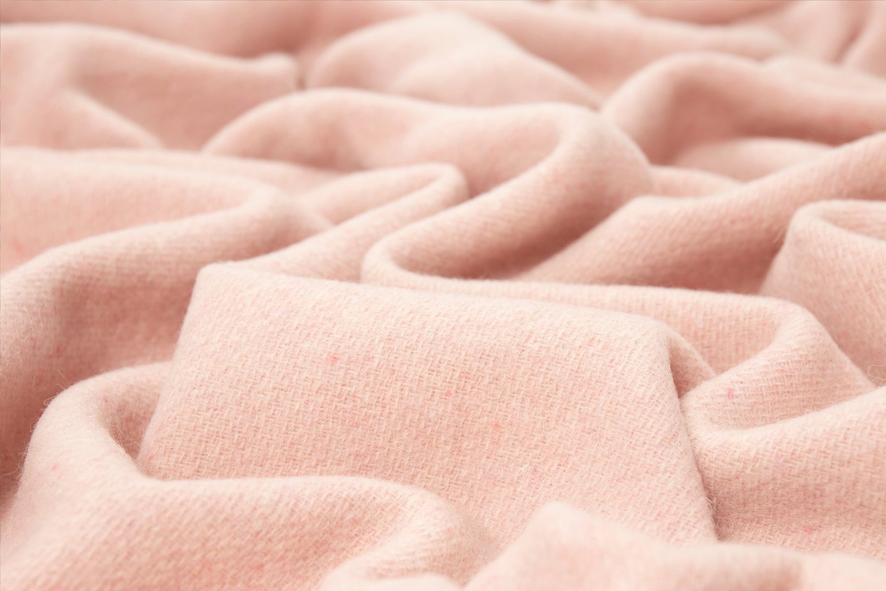 Oxford Throw Blanket - Merino Wool Blend - 140x200 cm - Blush - Ethically Sourced - SuperSaverAU - view 2